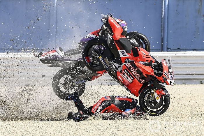 Caída de Michele Pirro, Ducati Team