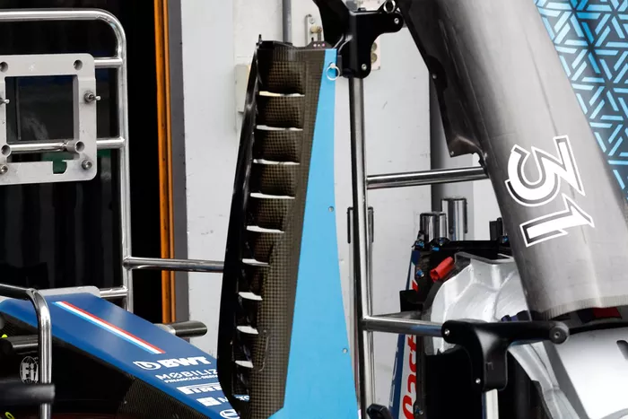 Williams FW45 detalle