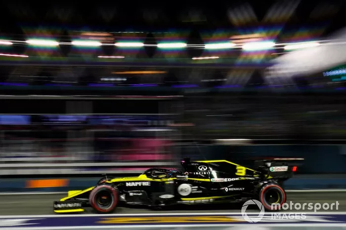 Daniel Ricciardo, Renault F1 Team R.S.19