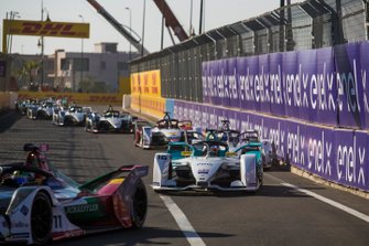 Lucas di Grassi, Audi Sport ABT Schaeffler, Audi e-tron FE05, Oliver Turvey, NIO Formula E Team, NIO Sport 004, Jose Maria Lopez, GEOX Dragon Racing, Penske EV-3