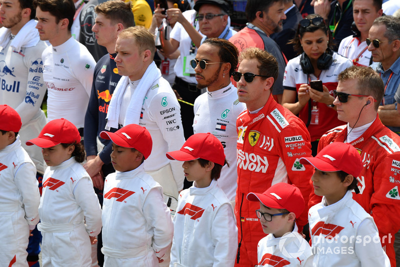 Валттері Боттас, Mercedes AMG F1, Льюіс Хемілтон, Mercedes AMG F1, Себастьян Феттель, Ferrari та Кімі Райкконен, Ferrari