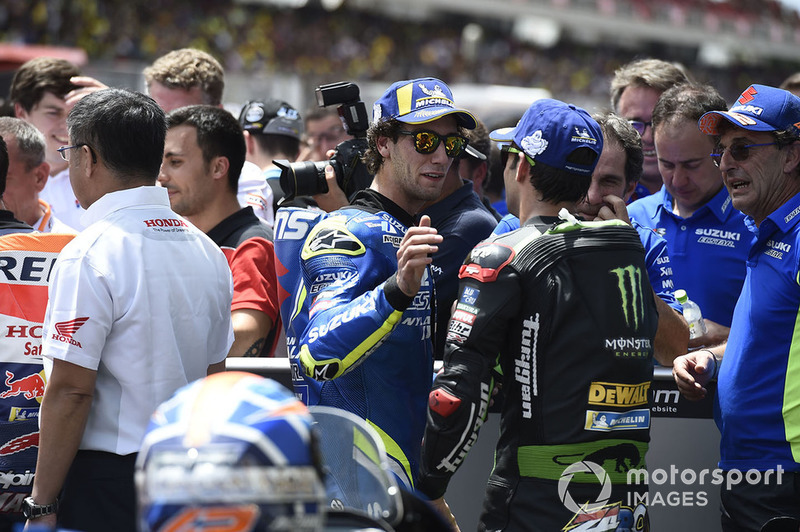 Il secondo classificato Alex Rins, Team Suzuki MotoGP, il terzo classificato Johann Zarco, Monster Yamaha Tech 3