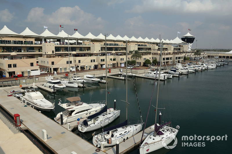 Suasana marina