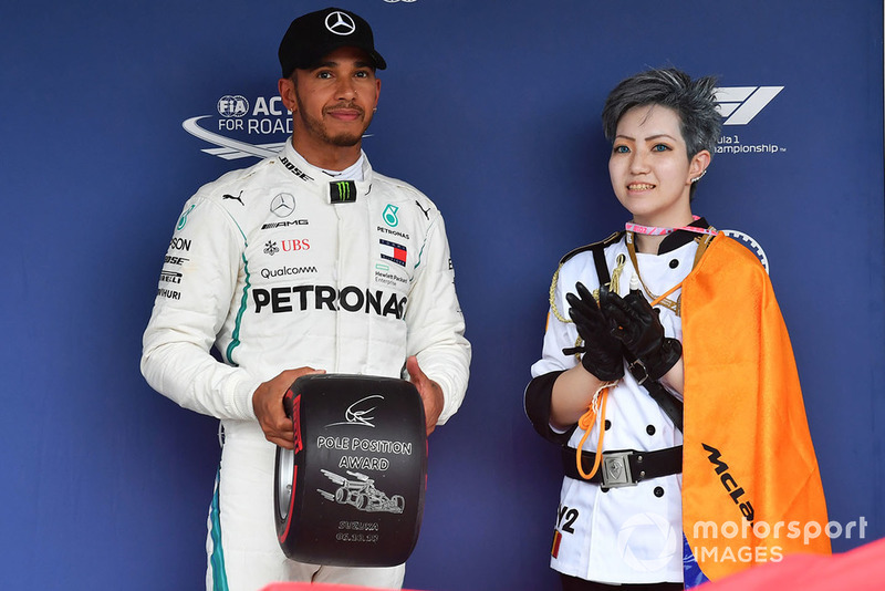 17. GP Jepang - Pole: Lewis Hamilton