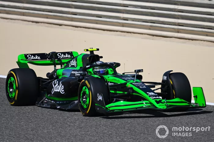 Zhou Guanyu, Kick Sauber C44
