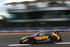 #56 Team Project 1 Porsche 911 RSR: Jorg Bergmeister, Patrick Lindsey, Egidio Perfetti