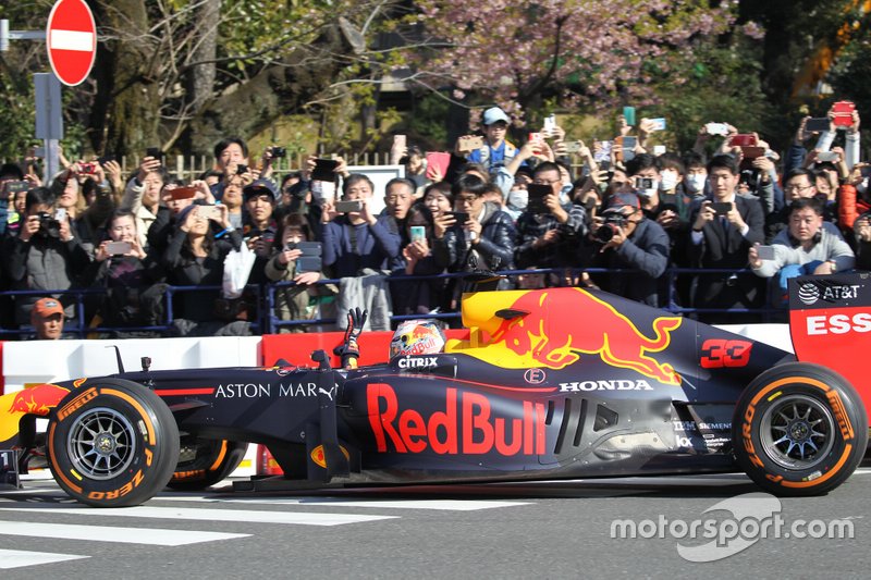 Red Bull Tokyo Gösteri Sürüşü