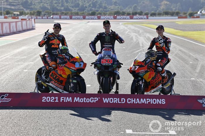 Remy Gardner, Red Bull KTM Ajo, Fabio Quartararo, Yamaha Factory Racing, Pedro Acosta, Red Bull KTM Ajo 
