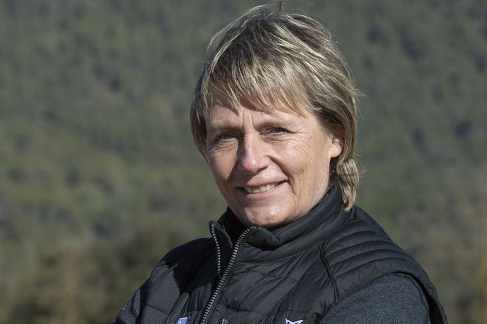 Jutta Kleinschmidt, Cupra Tavascan 