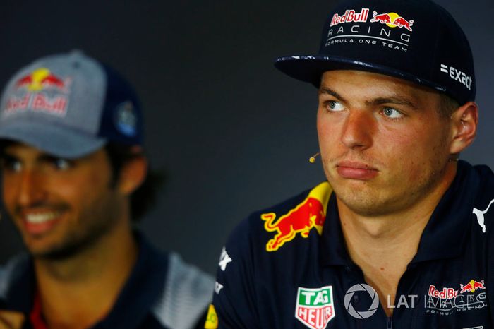 Max Verstappen, Red Bull Racing, Carlos Sainz Jr., Scuderia Toro Rosso