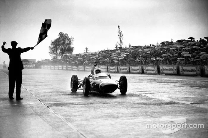 Mais vitórias por diferentes construtores: Stirling Moss (5)

