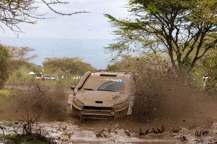 Thierry Neuville, Martijn Wydaeghe, Hyundai World Rally Team Hyundai i20 N Rally1