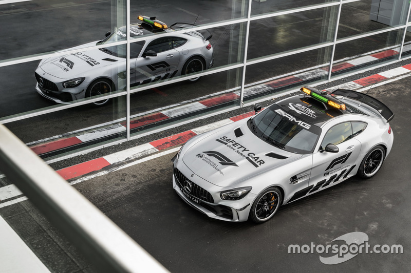 La Mercedes-AMG GT R Official F1 Safety Car 2018