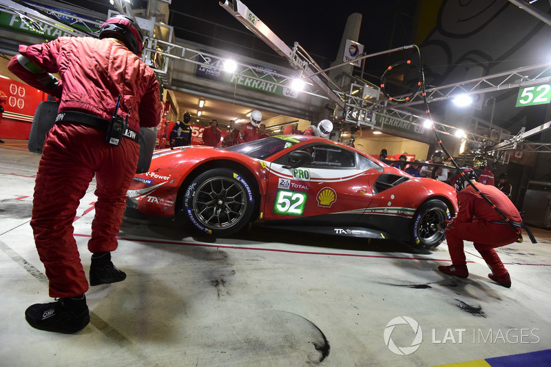 #52 AF Corse Ferrari 488 GTE EVO: Toni Vilander, Antonio Giovinazzi, Pipo Derani