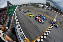 Start: Chase Elliott, Hendrick Motorsports Chevrolet, führt