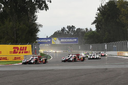 Partenza: #8 Audi Sport Team Joest Audi R18 e-tron quattro: Lucas di Grassi, Loic Duval, Oliver Jarv