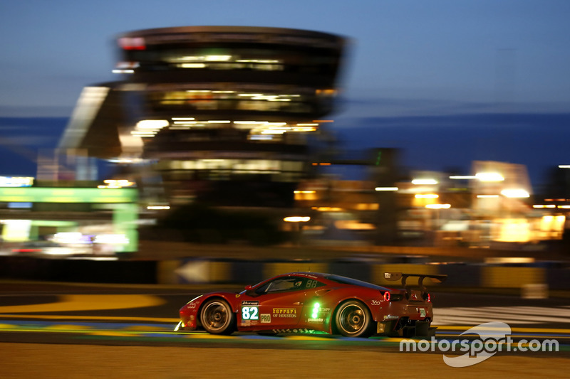 #82 Risi Competizione, Ferrari 488 GTE: Giancarlo Fisichella, Toni Vilander, Matteo Malucelli