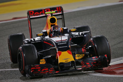 Daniil Kvyat, Red Bull Racing RB12
