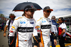 Fernando Alonso, McLaren, en Stoffel Vandoorne, McLaren