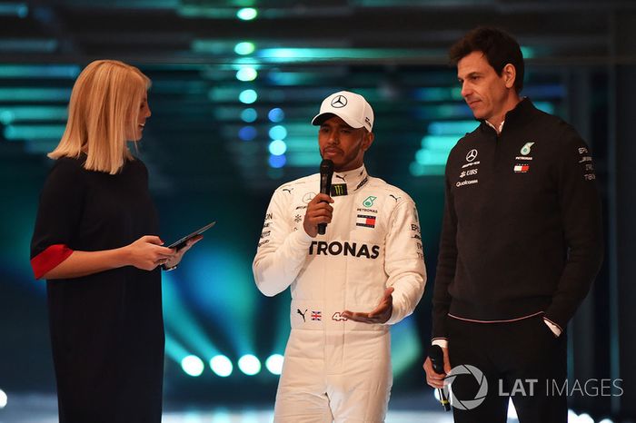 Lewis Hamilton, Mercedes AMG F1, Toto Wolff, Mercedes AMG F1