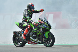 Yarış galibi Tom Sykes, Kawasaki Racing