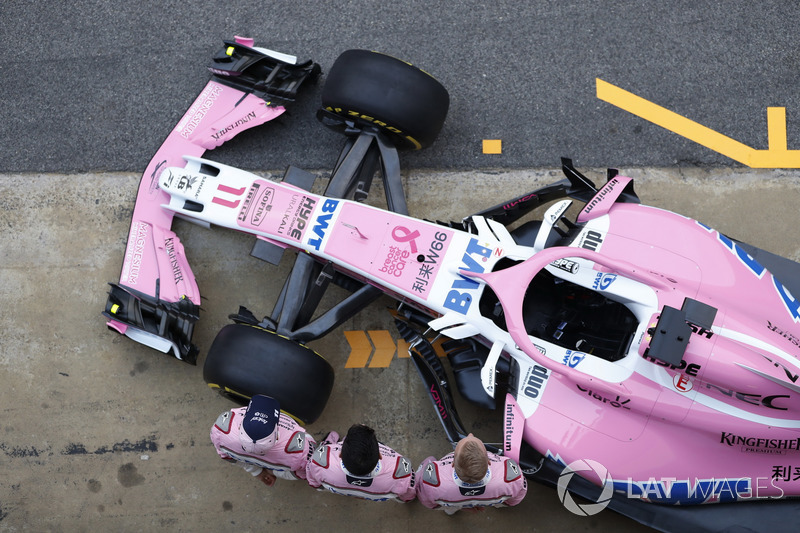 Sergio Perez, Sahara Force India F1 and Esteban Ocon, Sahara Force India F1