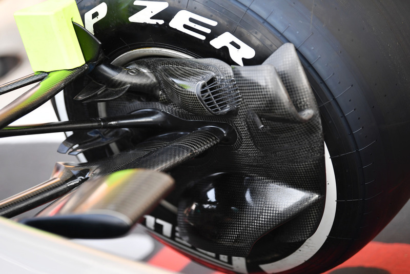Mercedes AMG F1 W09 front brake duct detail