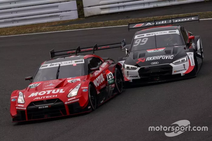Ronnie Quintarelli, #23 MOTUL AUTECH GT-R