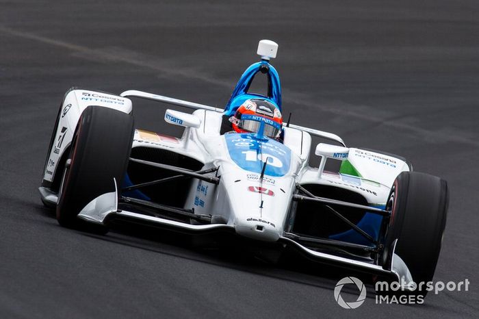 29º #10 Felix Rosenqvist, NTT DATA Chip Ganassi Racing, Chip Ganassi Racing Honda: 227.297 mph