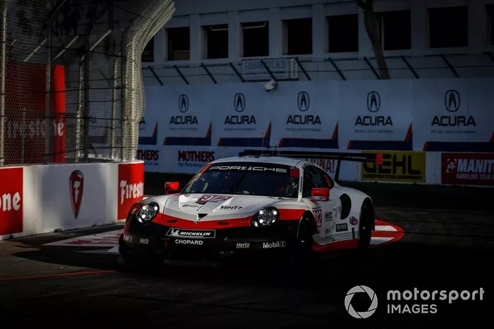 #912 Porsche GT Team Porsche 911 RSR, GTLM: Earl Bamber, Laurens Vanthoor