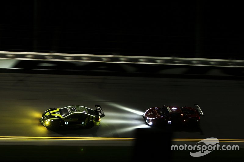 #14 AIM Vasser Sullivan Lexus RC F GT3, GTD: Річард Хайстенд, Джек Хоксворт, Остін Кіндрік, Нік Кессіді