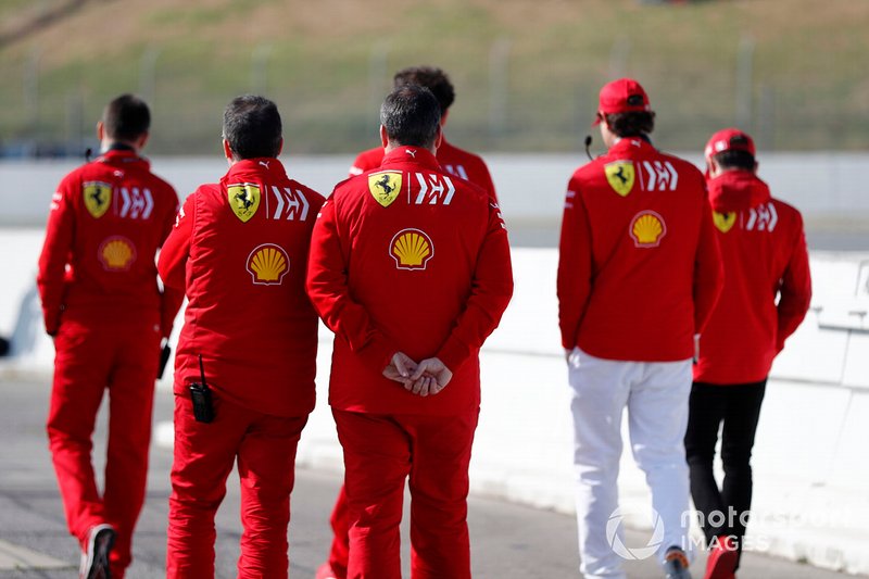 Mattia Binotto, Ferrari Team Principal, Charles Leclerc, Ferrari