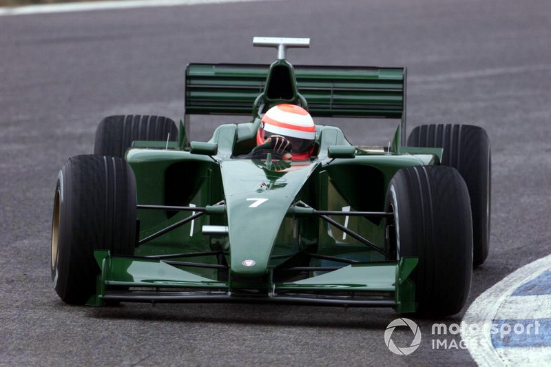 Jaguar – 2000 год