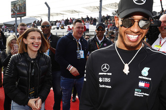 Aktrist Millie Bobby Brown ve Lewis Hamilton, Mercedes AMG F1