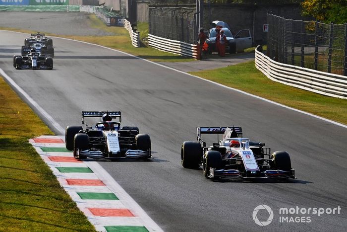 Nikita Mazepin, Haas VF-21, George Russell, Williams FW43B, Yuki Tsunoda, AlphaTauri AT02