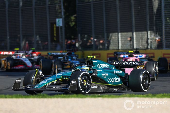 Fernando Alonso, Aston Martin AMR23, Pierre Gasly, Alpine A523