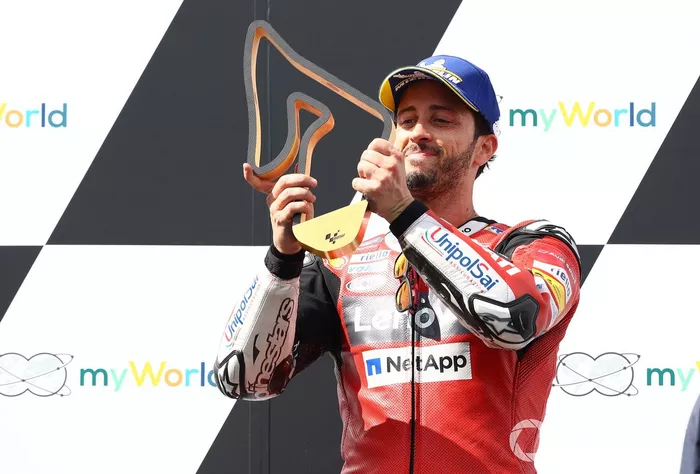 Podio: ganador Andrea Dovizioso, Ducati Team