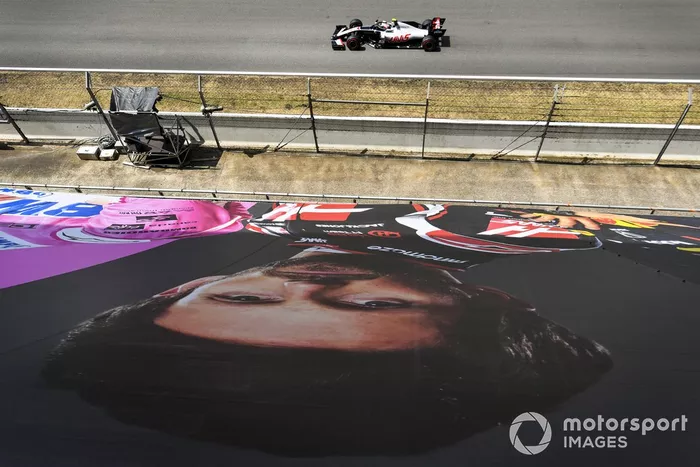 Kevin Magnussen, Haas VF-20