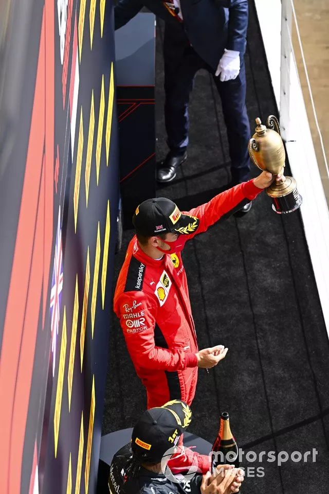 Podio: tercer lugar Charles Leclerc, Ferrari