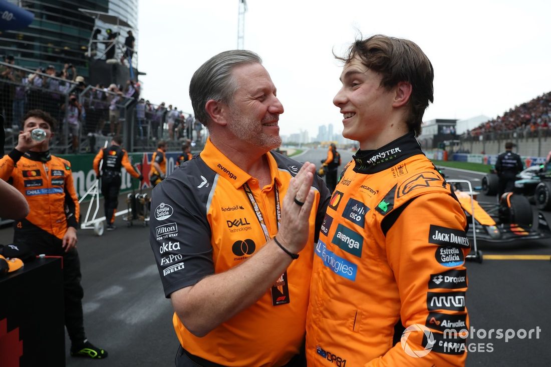 Oscar Piastri, McLaren, Zak Brown, McLaren