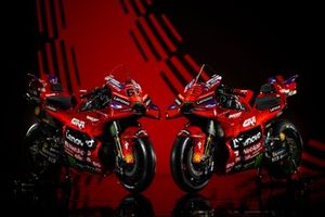 Todas las fotos de la Ducati GP25 de Márquez y Bagnaia