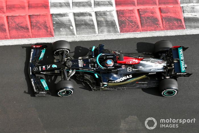 Nyck de Vries, Mercedes W12 