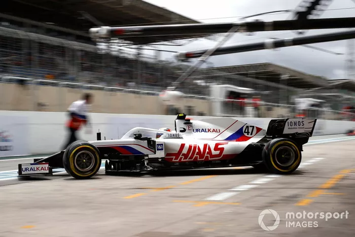 Mick Schumacher, Haas VF-21