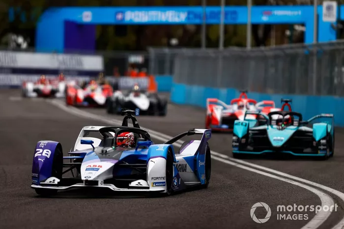 Maximilian Günther, BMW I Andretti Motorsports, BMW iFE.21, Mitch Evans, Jaguar Racing, Jaguar I-Type 5