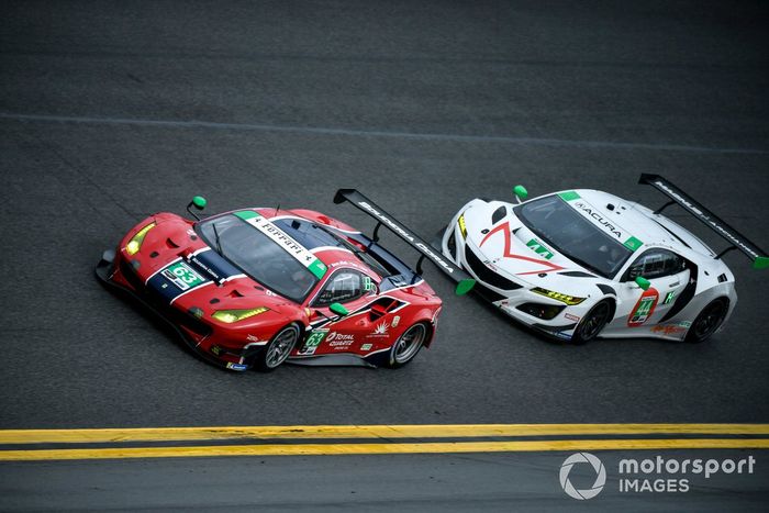 #63 Scuderia Corsa Ferrari 488 GT3, GTD: Ryan Briscoe, Marcos Gomes, Ed Jones, Bret Curtis, #44 Magnus with Archangel Acura NSX GT3, GTD: John Potter, Spencer Pumpelly, Andy Lally, Mario Farnbacher