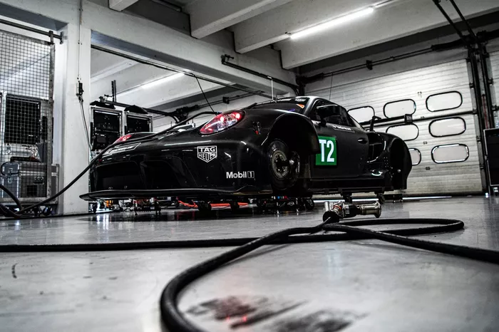 Porsche 911 RSR