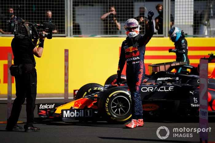 Primer lugar de la carrera Sprint, Max Verstappen, Red Bull Racing RB16B