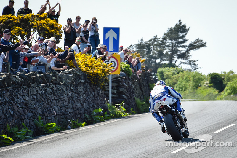 Ian Hutchinson, Tyco BMW, BMW