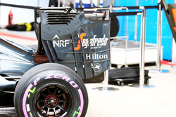 McLaren MP4-31 торцева пластина заднього антикрила
