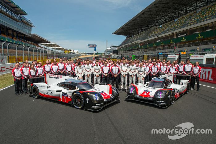 Foto de grupo de Porsche Team